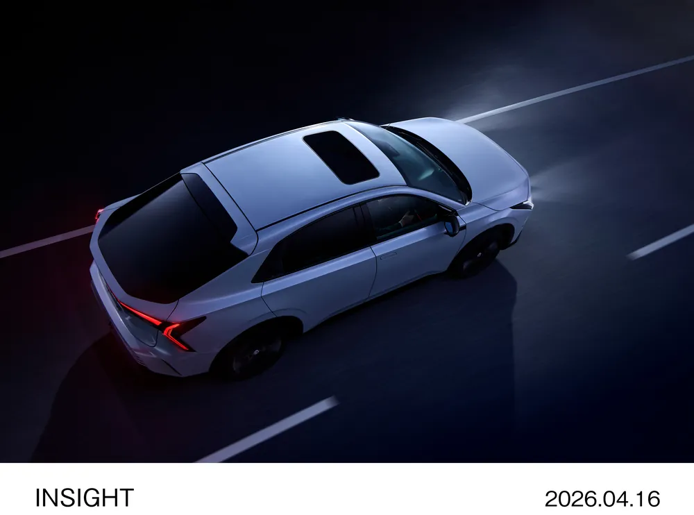 ホンダの新型INSIGHT　