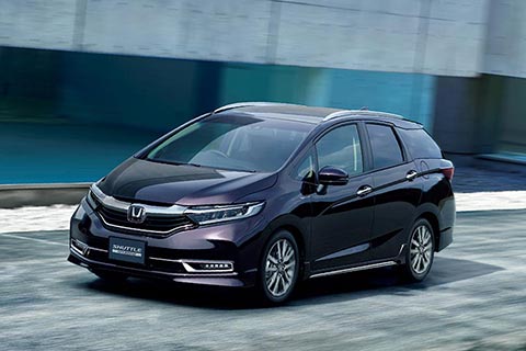 SHUTTLE（シャトル）をマイナーモデルチェンジし発売 | Honda Cars 滋賀南