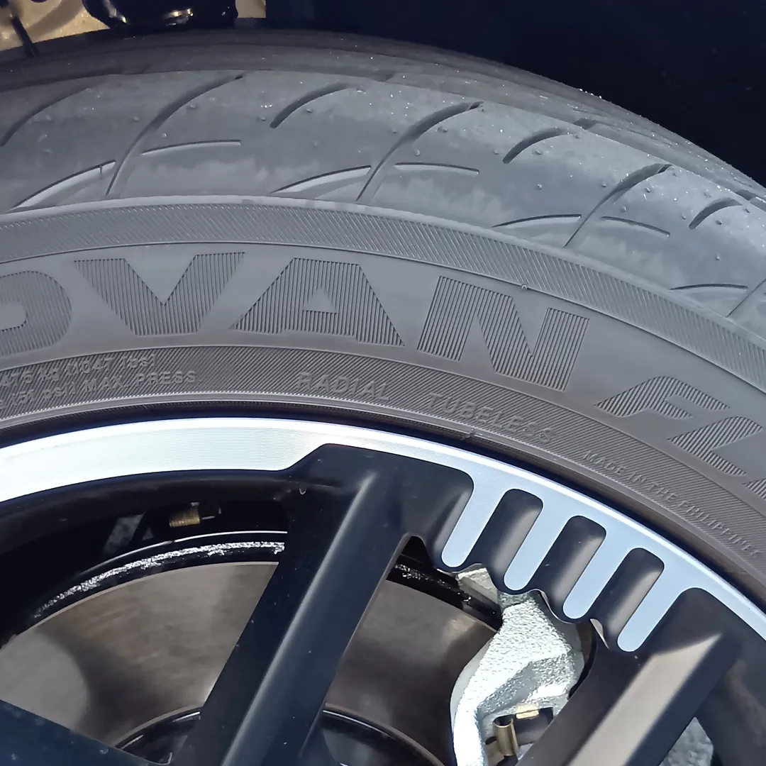 Honda Super One 試乗車のタイヤ 滋賀県大津市堅田
